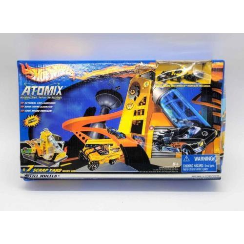 Hot Wheels Atomix 7 Scrap Yard Micro Set Mattel Wheels 3 Vehicles Launcher Nip