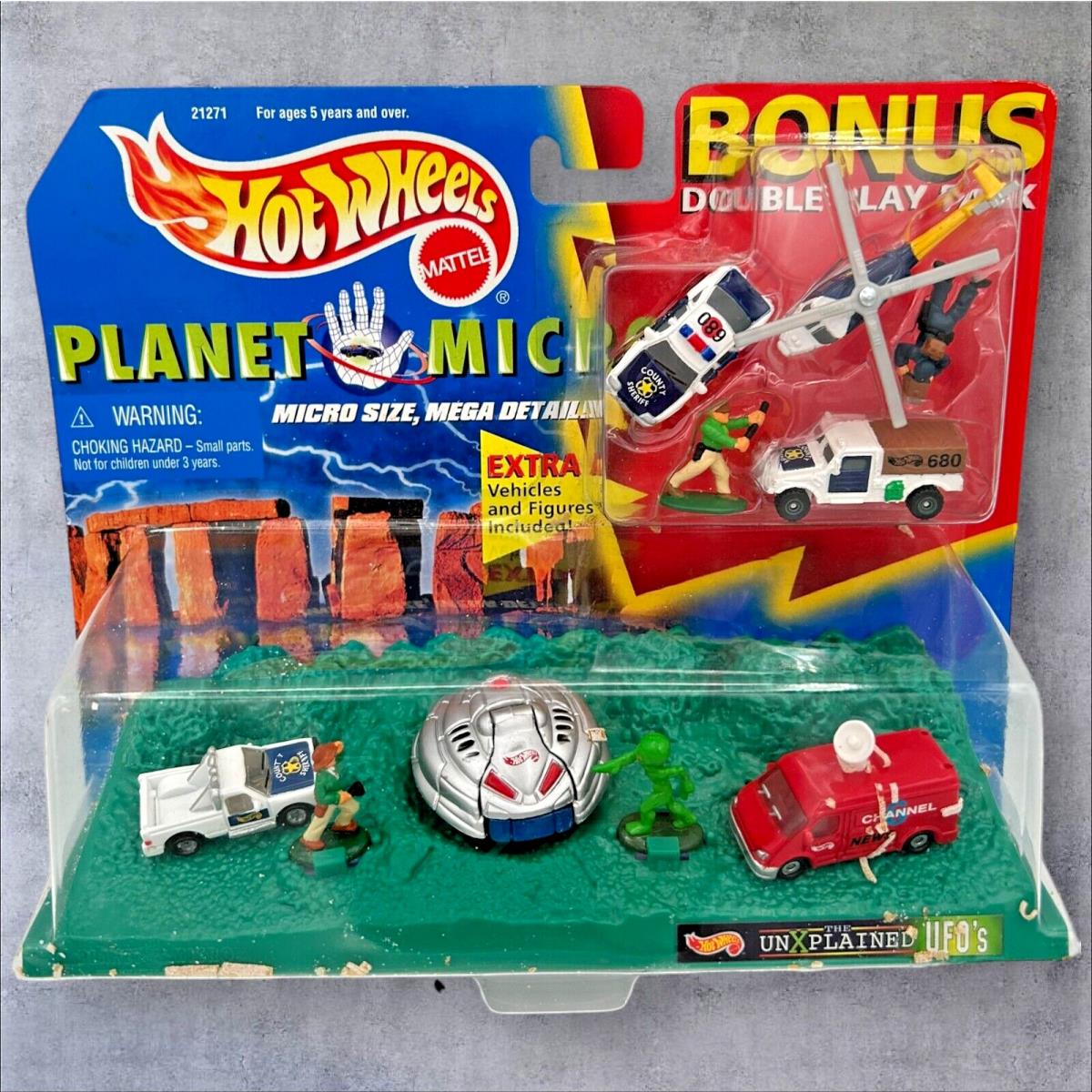 Hot Wheels Planet Micro Unxplained Ufo`s Bonus Double Play Pack