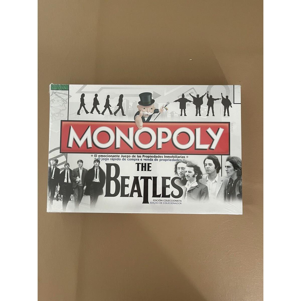 2013 Edition The Beatles Collector`s Edition Monopoly Board Game Spanish