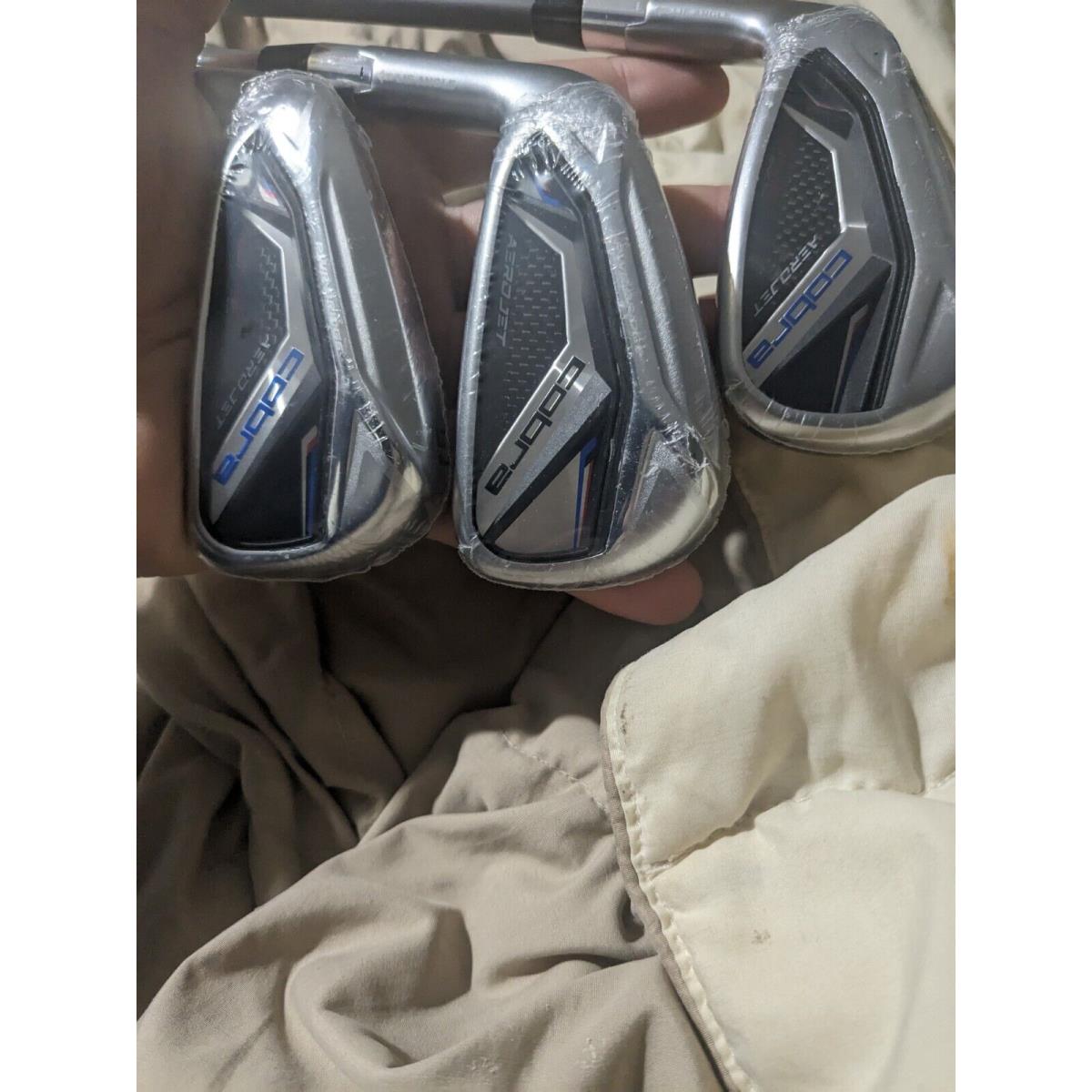 Left Cobra Aerojet One Length Iron Set.5 7 9. Demos