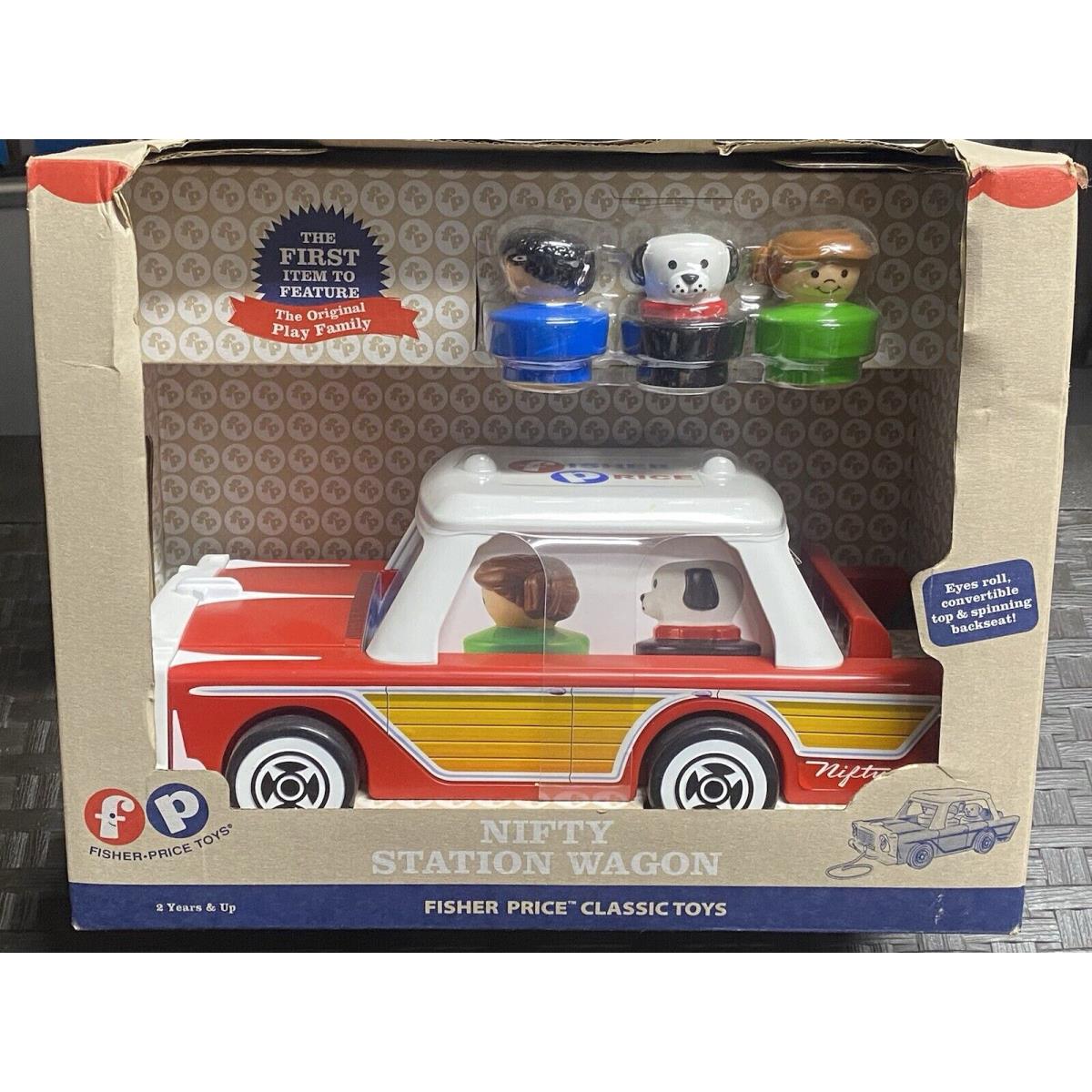 IN Stock Fisher Price Car Classic Nifty Station Wagon Pull Toy 3 Figures