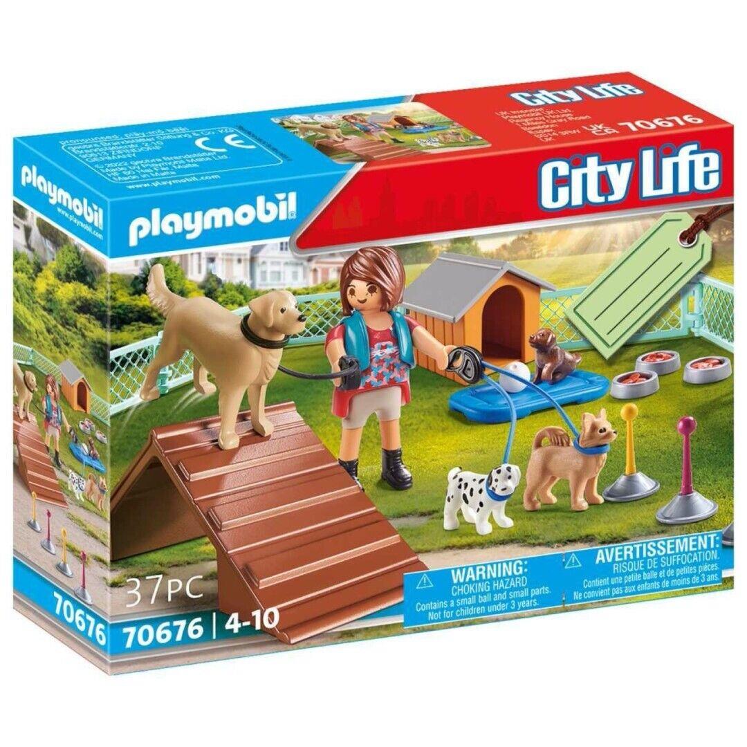 Playmobil 70676 City Life: Dog Trainer Gift Set