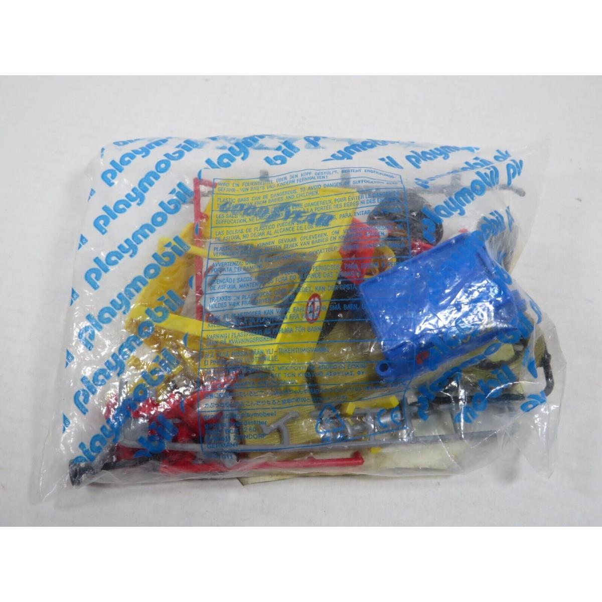 Playmobil Geobra Vintage 3738 Race Car Accessories Bag Rare