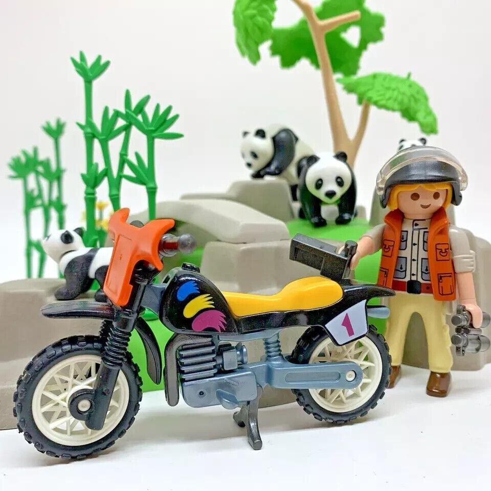 Playmobil 5414 Pandas with Researcher in Bamboo Forest - Almost Complete