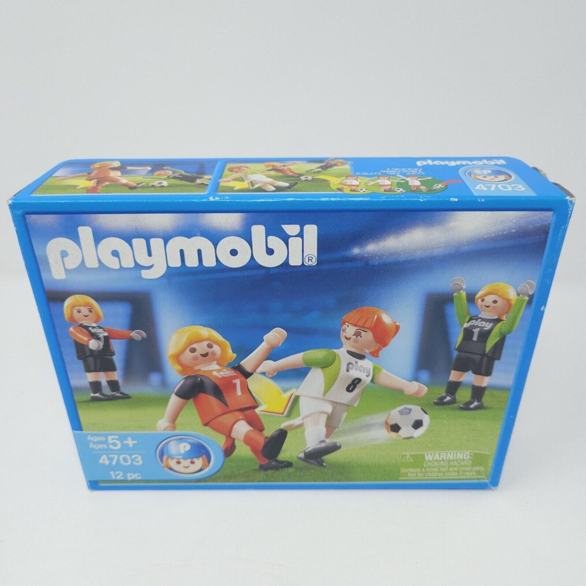 2005 Playmobil 4703 Womens Soccer Players Germany