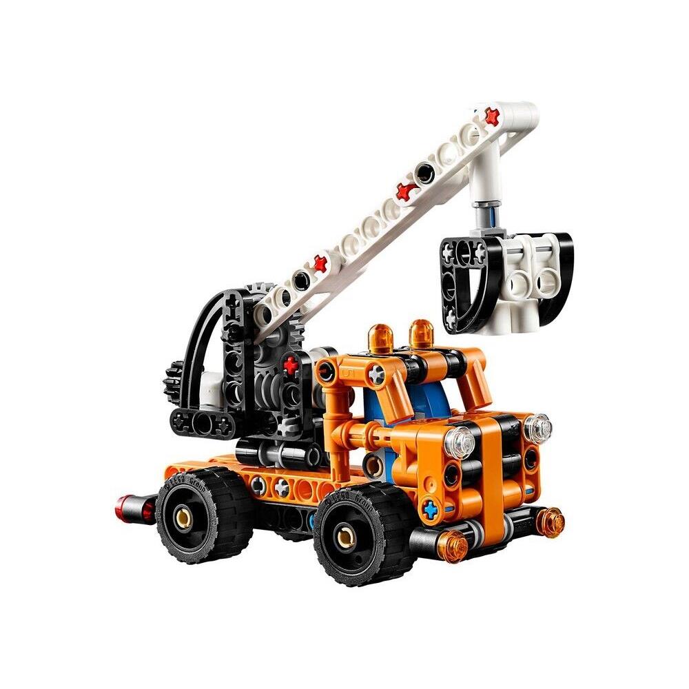 Lego Technic Cherry Picker Set 42088 - 155 Pcs - Make Offer