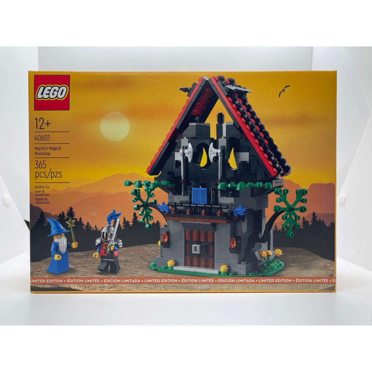 2023 Lego Castle 40601 Majisto`s Magical Workshop Limited Edition