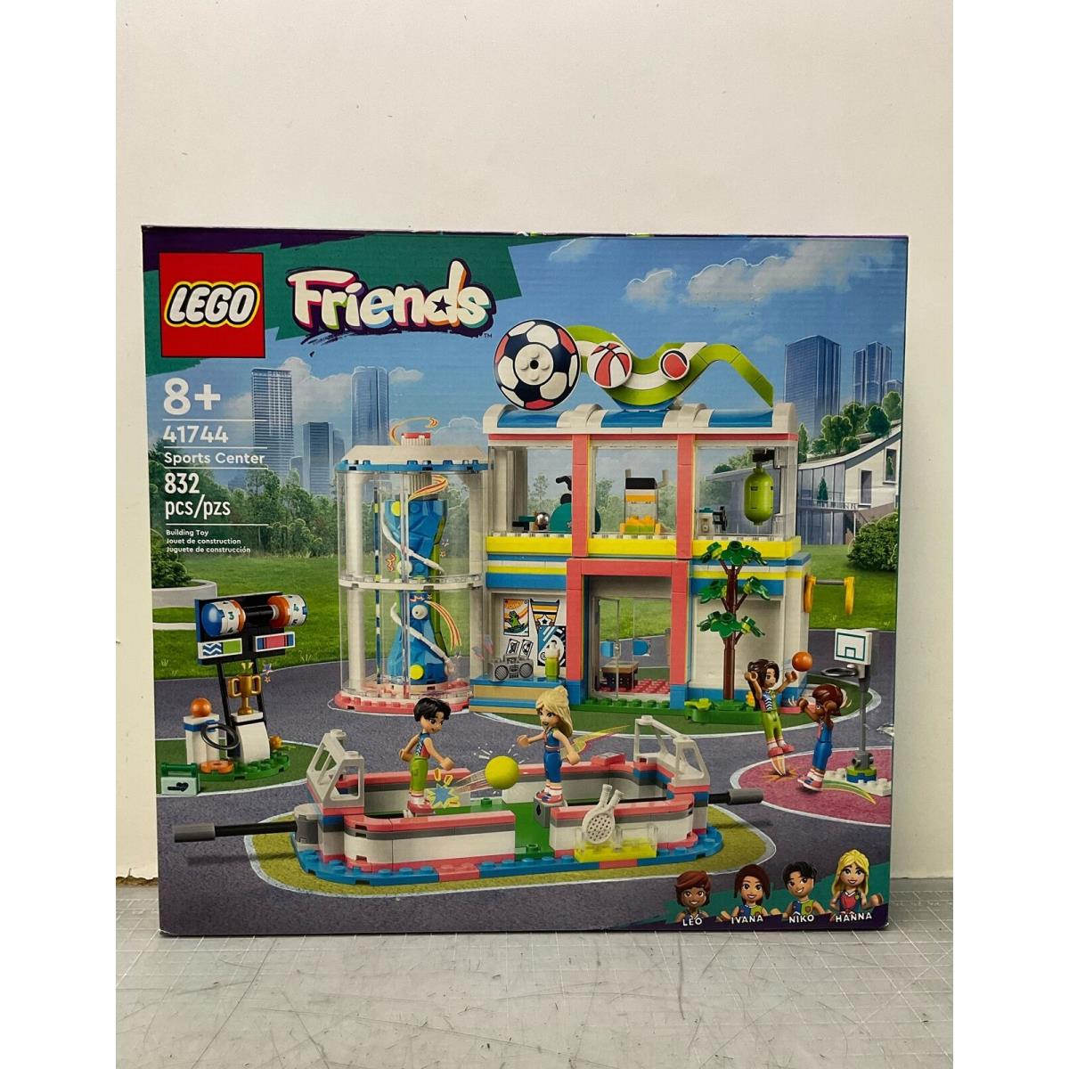 Lego Friends No. 41744 Sports Center