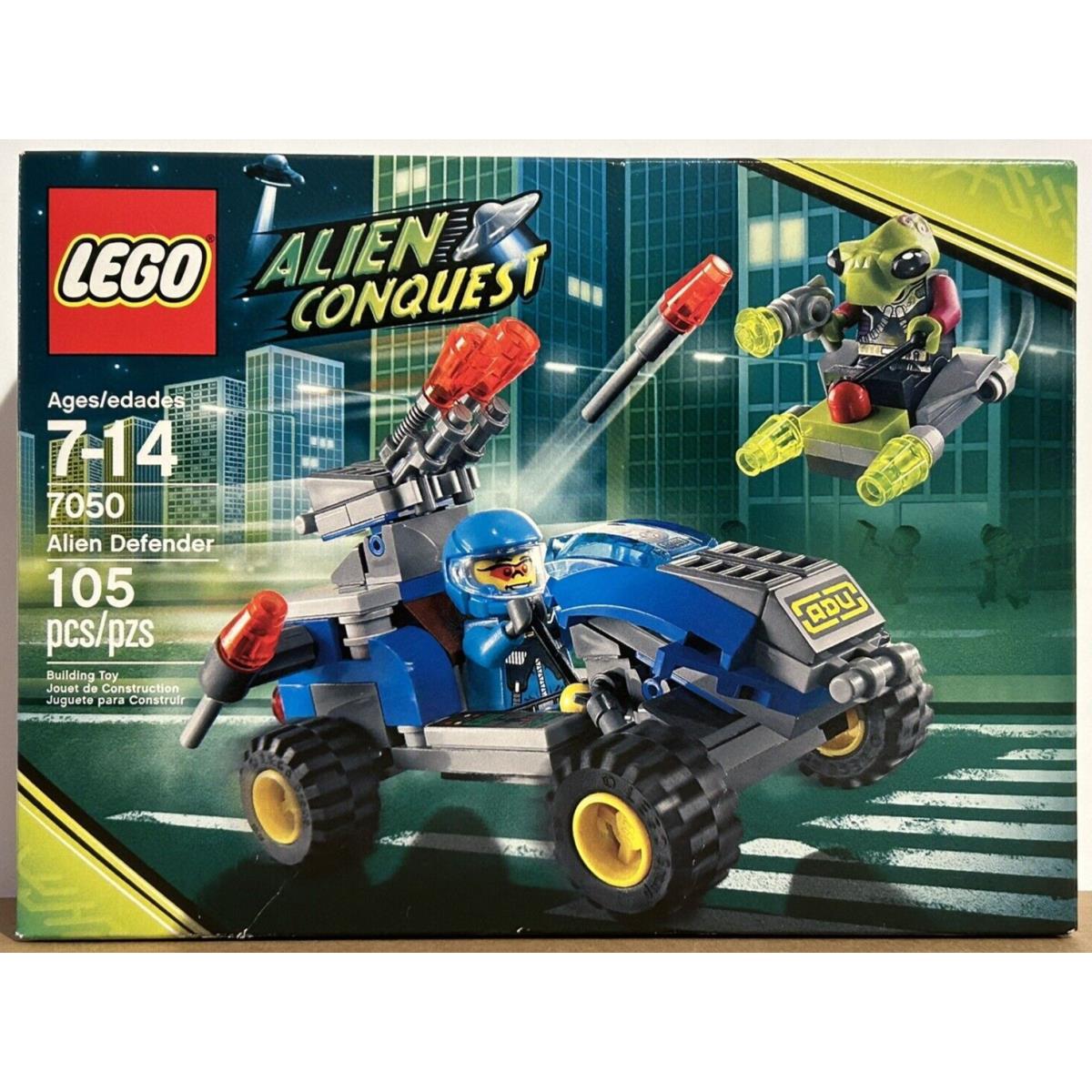 Lego Alien Conquest 7050 Alien Defender Retired Set