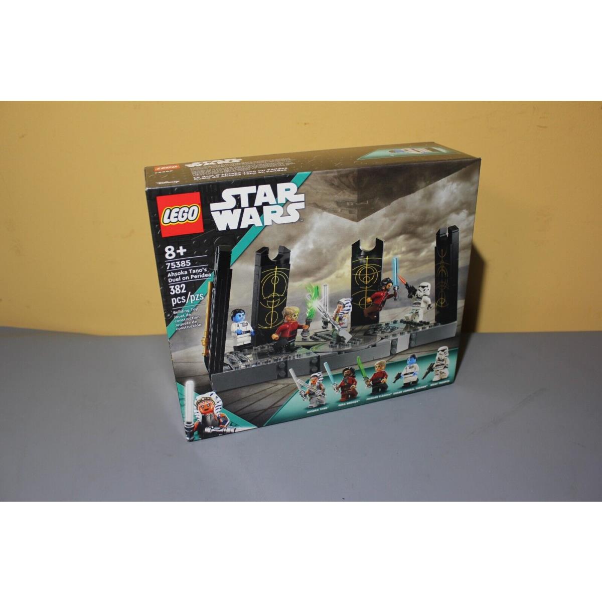 Lego Star Wars Ahsoka Tano s Duel on Peridea 75385