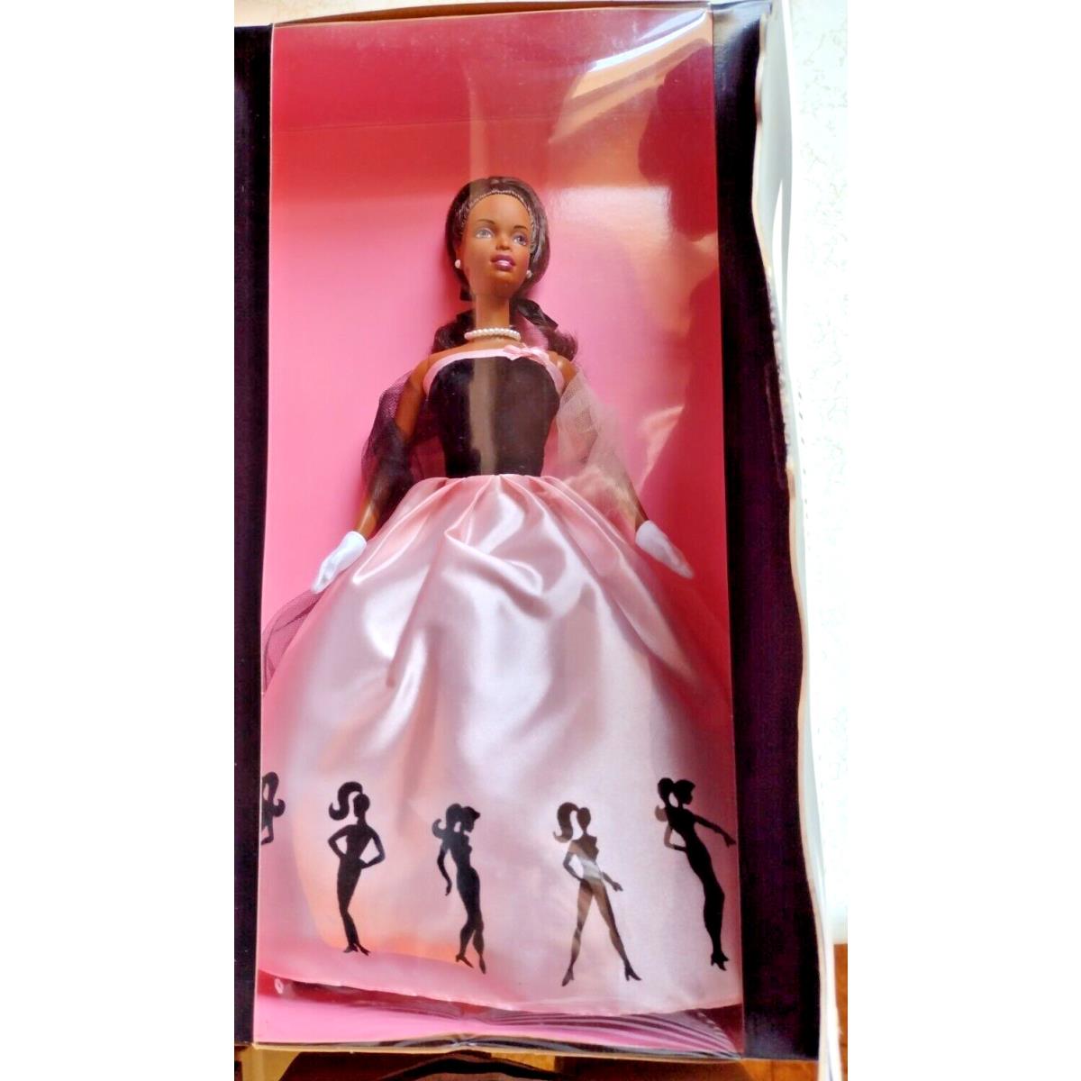 Timeless Silhouette Barbie 2000 African-american F737941