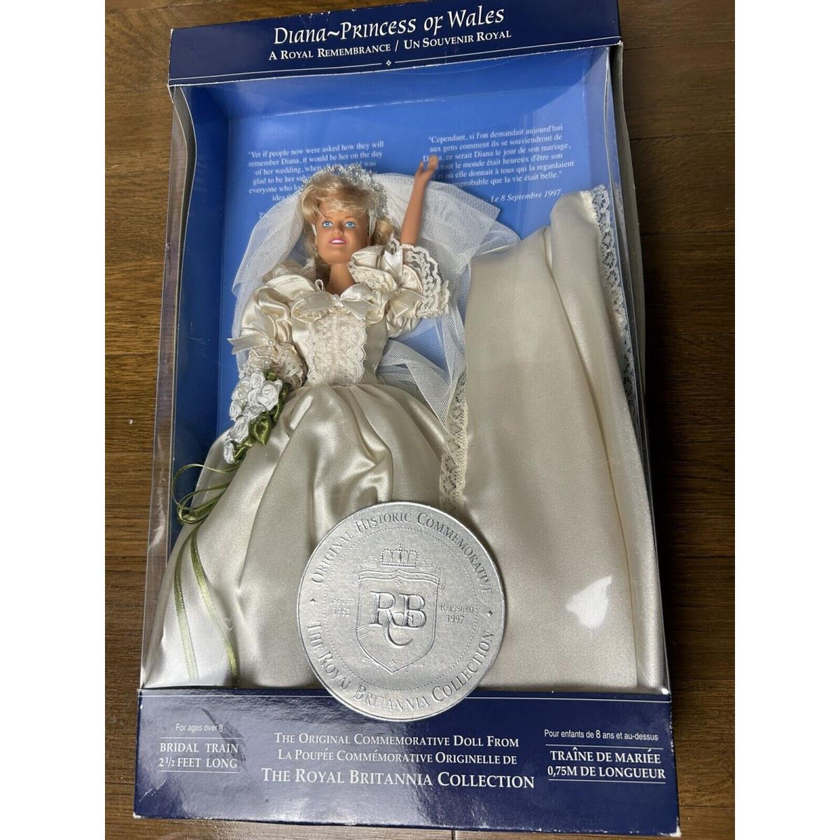 1997 Diana Princess of Wales A Royal Remembrance Doll