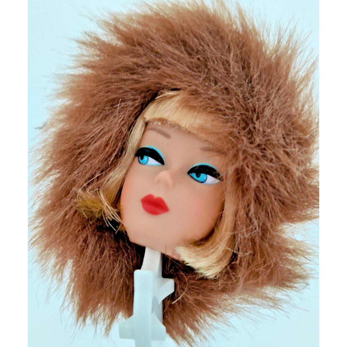 Mattel 2002 Repro Barbie Gold N Glamour Head For Ooak w/ Fur Tweed Hat 1647