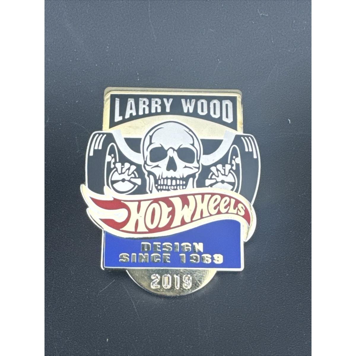 2019 Hot Wheels Larry Wood Design Bone Shaker Pin In Baggie Convention Dinne