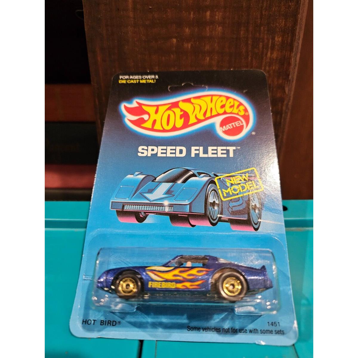 Hot Wheels 80`S Era Speed Fleet Series Hot Bird Blue / Flames Hotbird