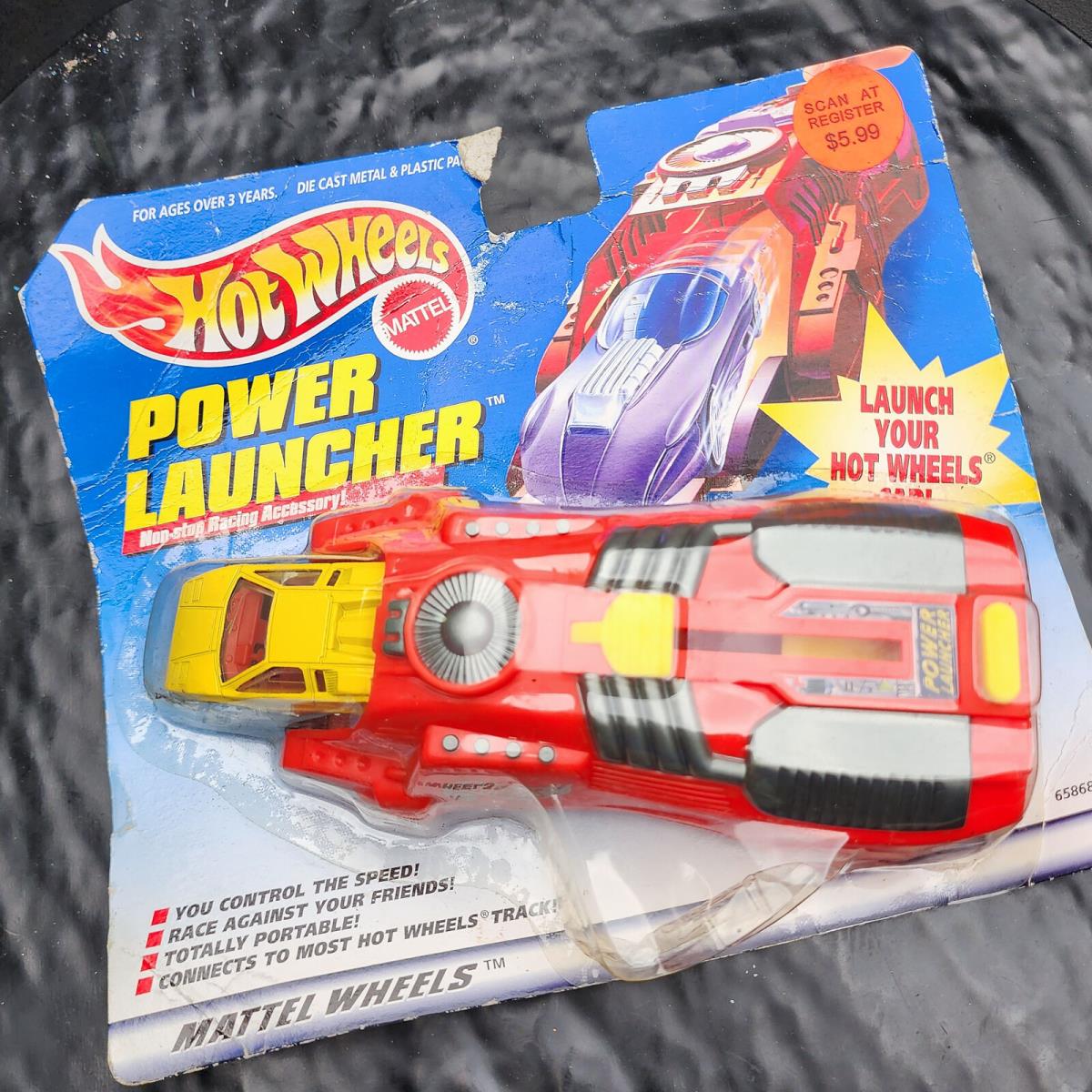 Hot Wheels Power Launcher 25th Anniversary Lamborghini Countach Yellow/red