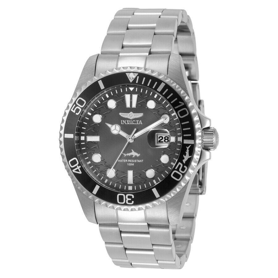 Invicta Men`s Watch Pro Diver Quartz Gunmetal Dial Silver Tone Bracelet 30806