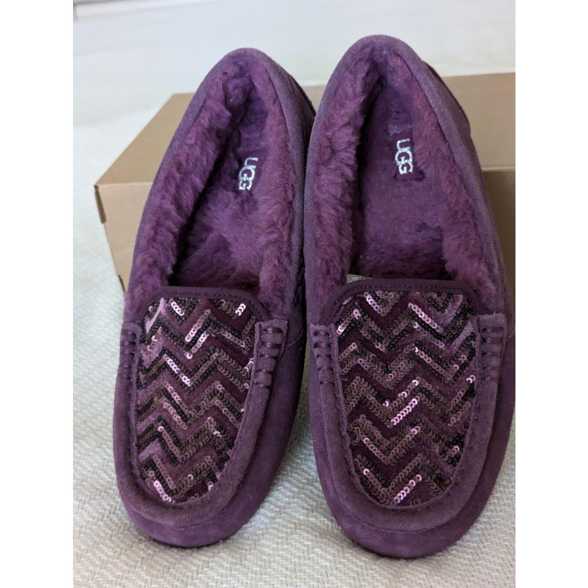 Ugg Ansley Chevron Sequin Purple / Eggplant Lined Moccasins Slippers US Size 9