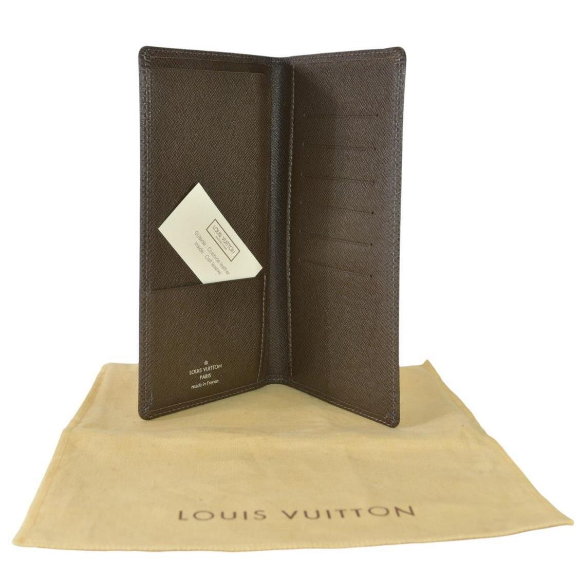 Louis Vuitton Pocket Agenda Ta ga Leather Bifold Wallet