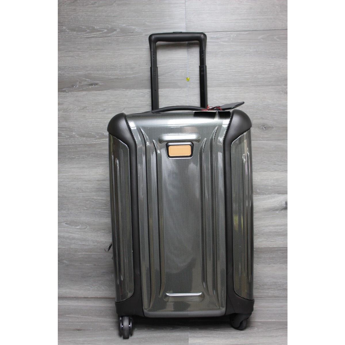 Tumi Vapor Lite International 4 Wheeled 22 Carry-on Spinner Luggage