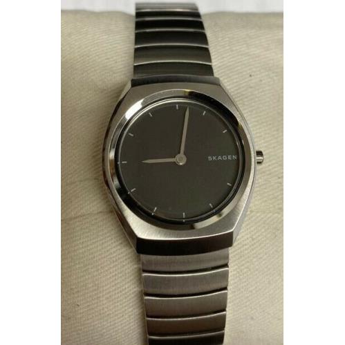 Skagen SKW2653 Asta Stainless Steel Bracelet Black Dial Women`s Watch