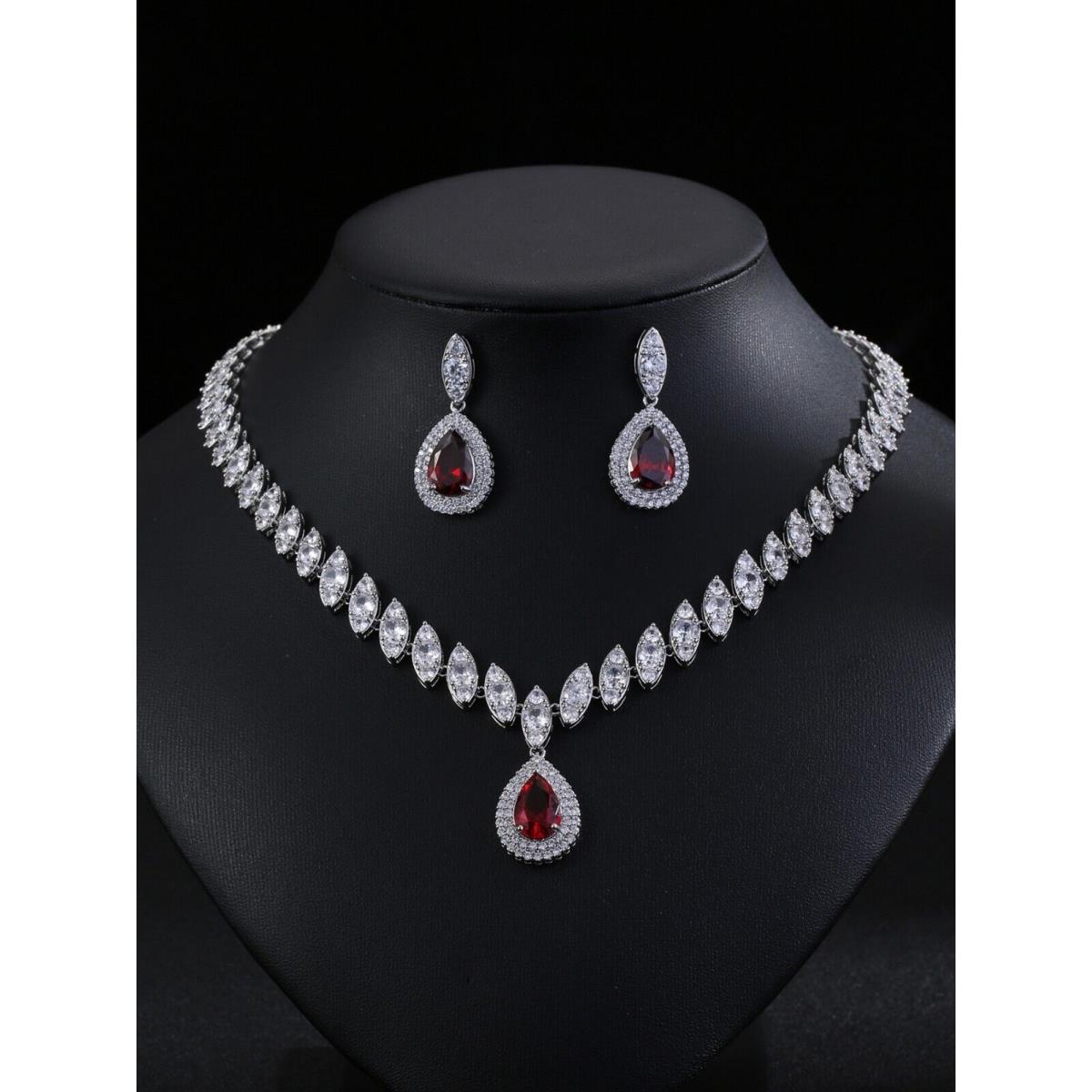 White Gold Plated Swarovski Crystal Cubiczirconia Bridal Necklace Earring Set