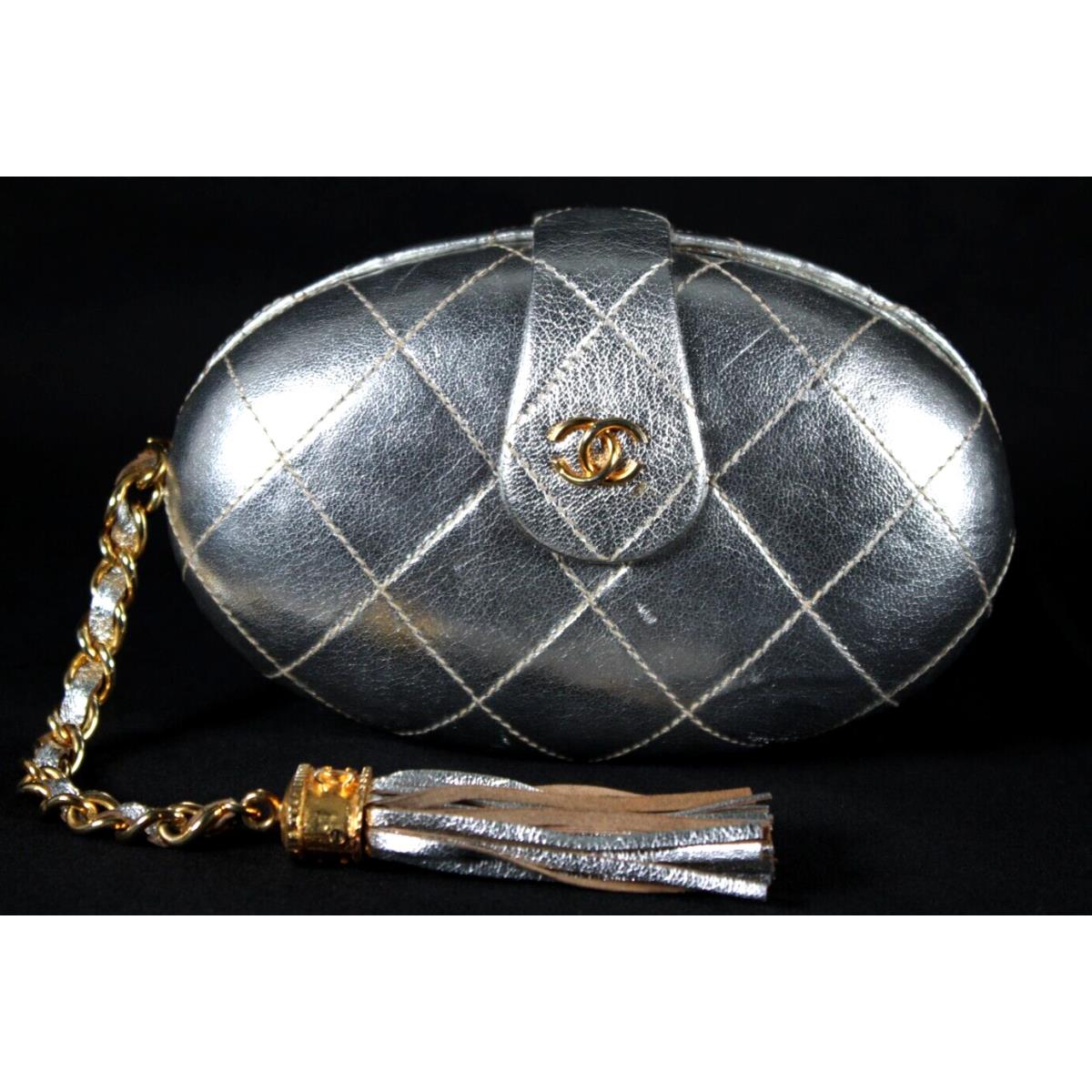 Chanel Vintage Silver Quilted Leather Egg Oval Minaudiere Evening Clutch Bag