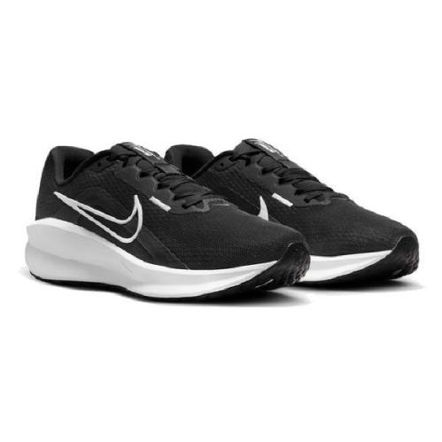 Nike Men`s Breathable Running Sneakers Medium Extra Wide 4E Black White
