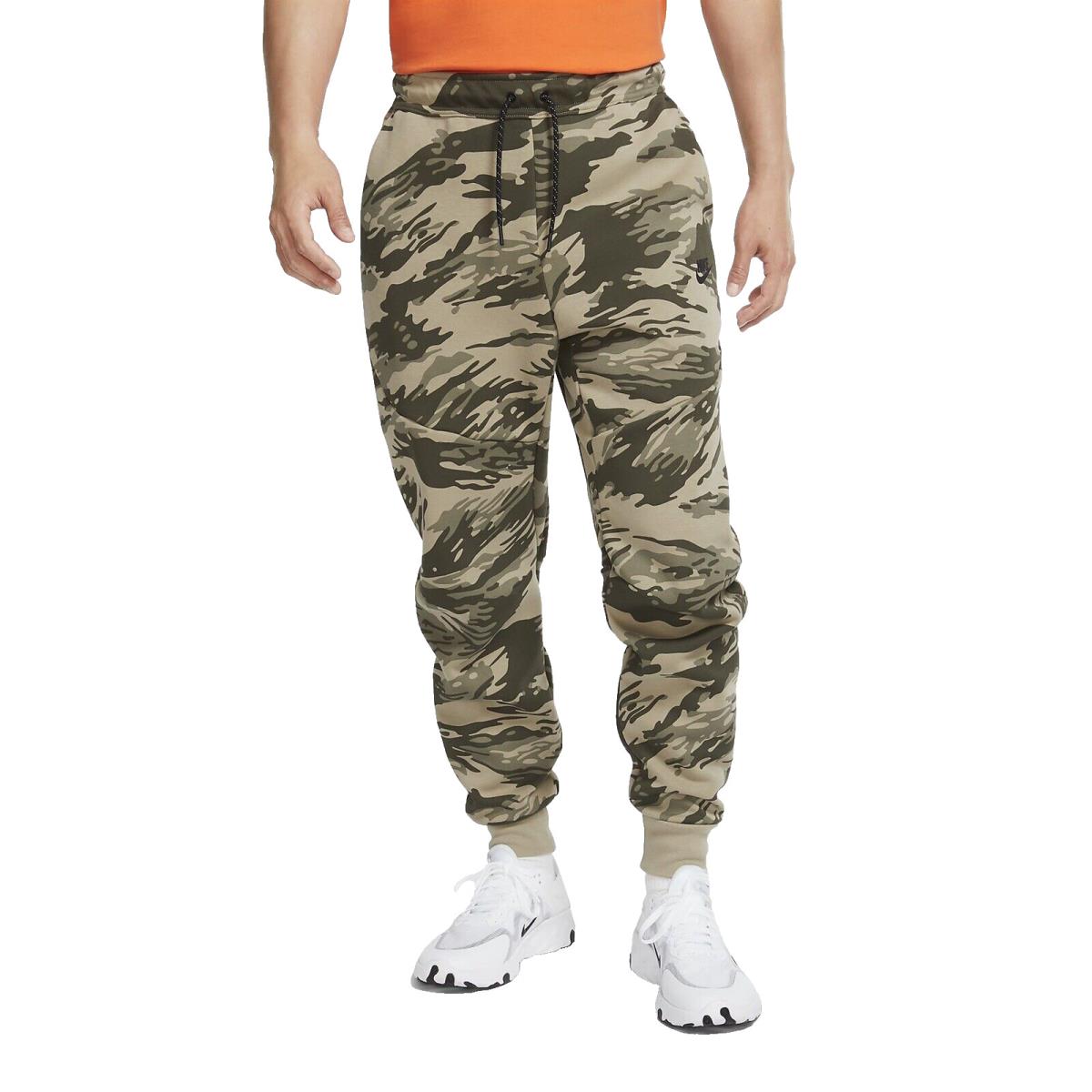 Nike Tech Fleece Printed Camo Jogger Pants CU4497-342 Green Men s Medium M