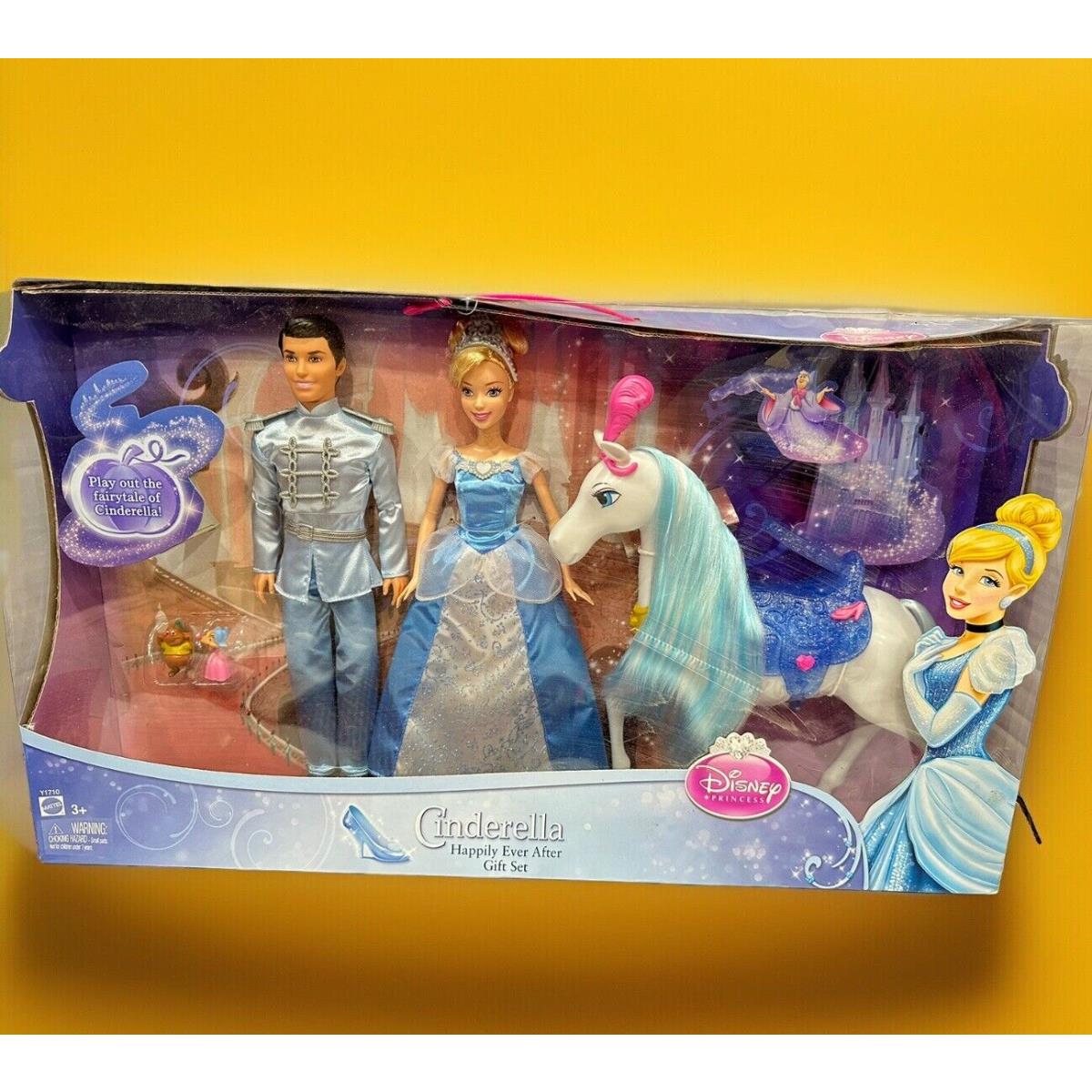 2012 Disney Cinderella Prince Charming Royal Horse Happily Ever After Giftset