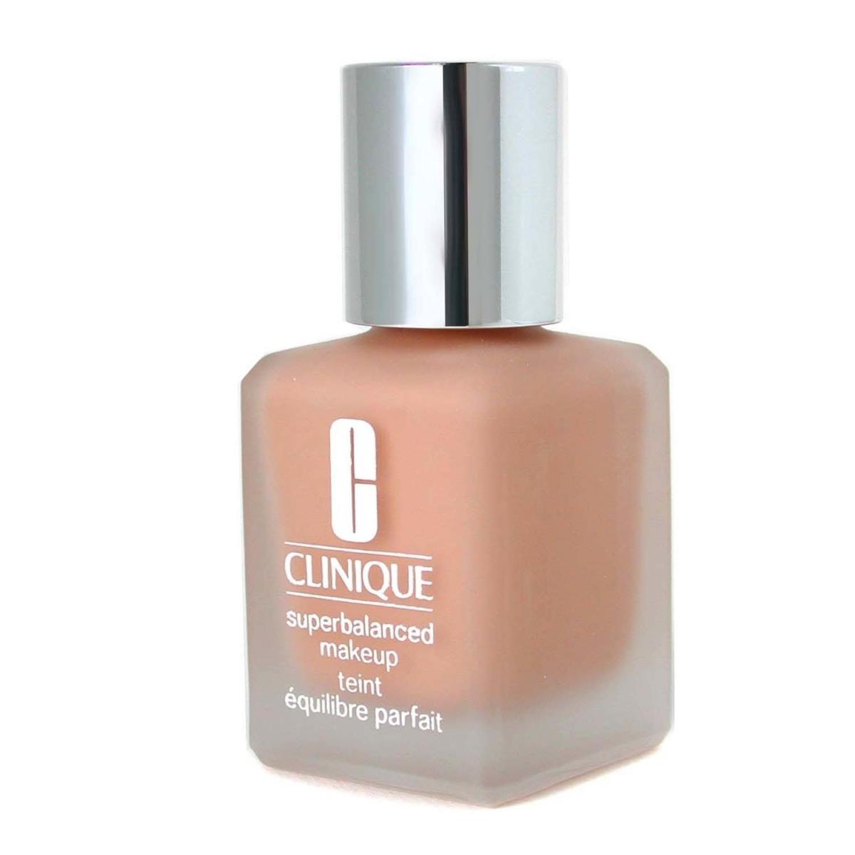 Clinique Superbalanced Makeup - No. 01 / Cn 13.5 Petal 30Ml/1Oz No. 11 / Cn 72 Sunny