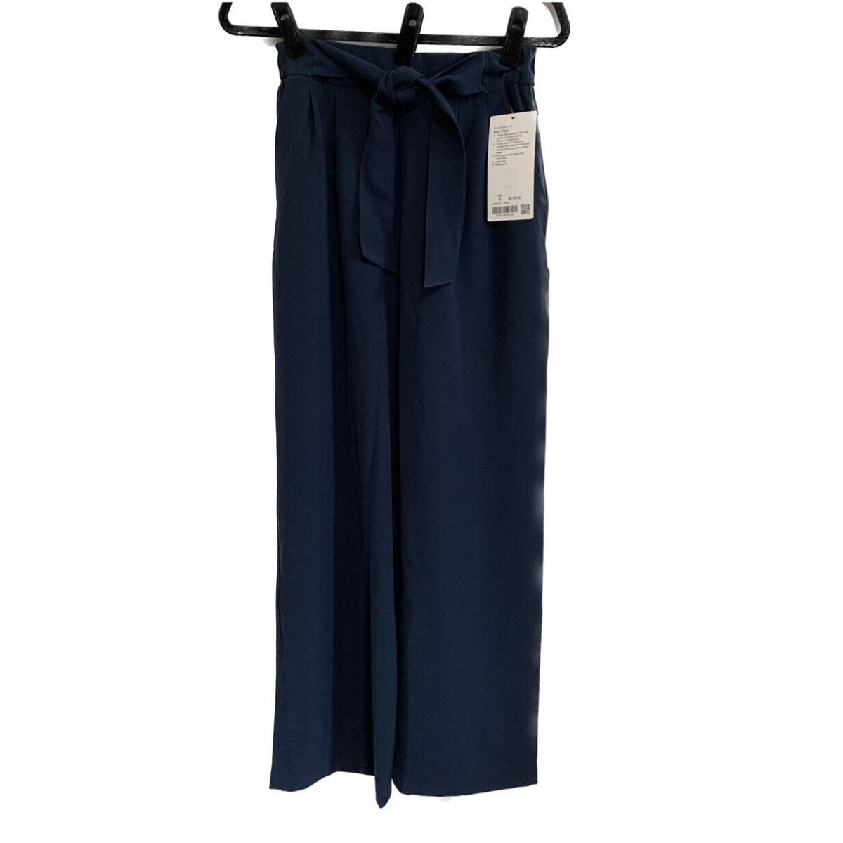 Lululemon Noir Pant True Navy Size 6 Wide Leg High Rise Pockets Office Casual