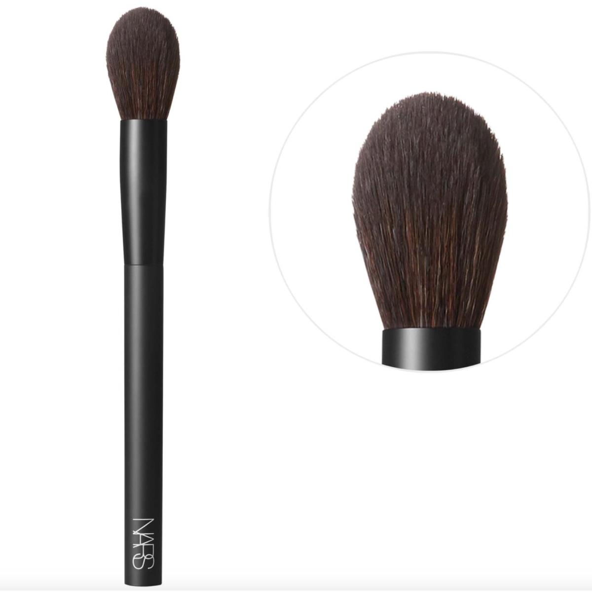 Nars 15 Small Tapered Precision Powder Brush For Highlighting