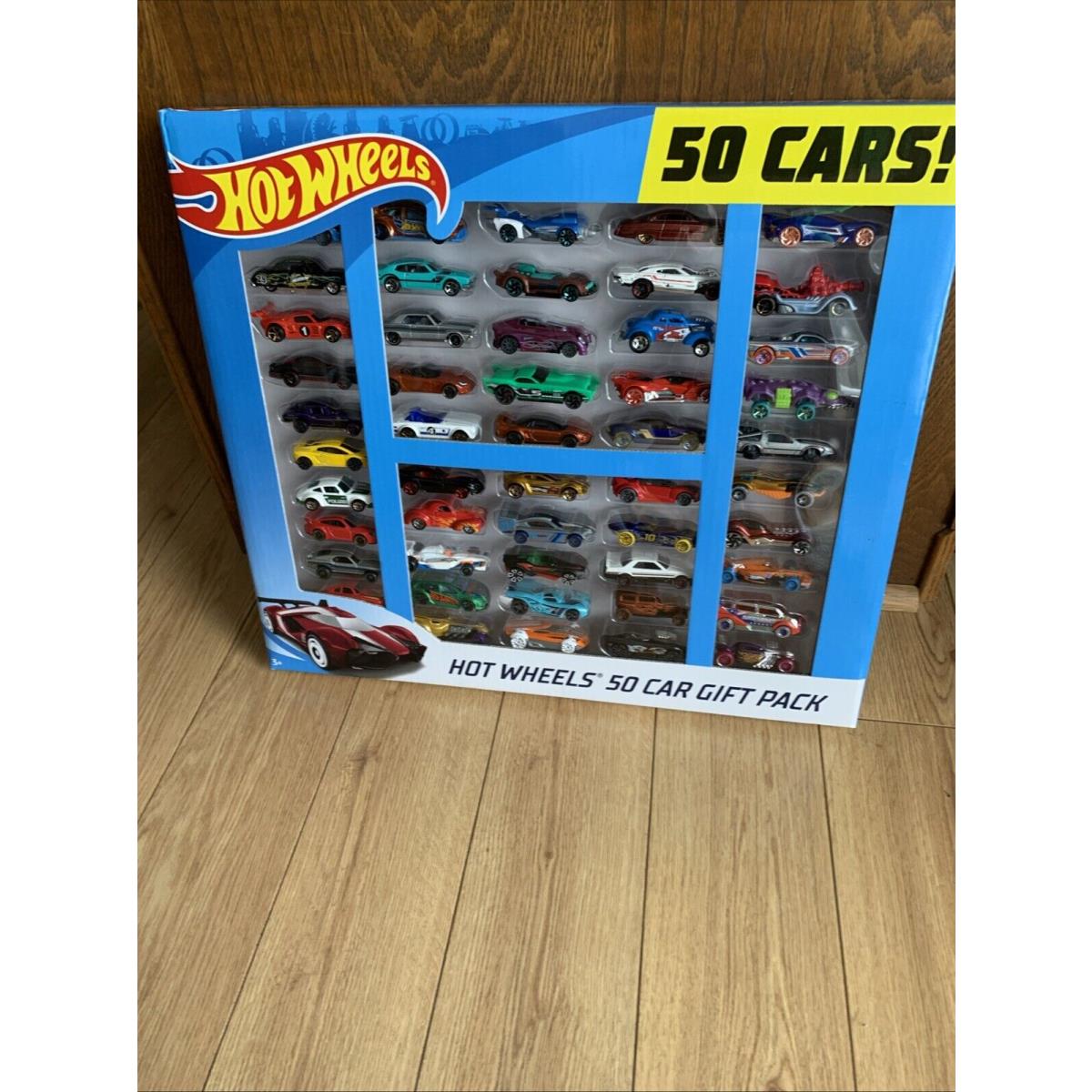 Hot Wheels GBN20 50 Car Gift Pack - Multi-color