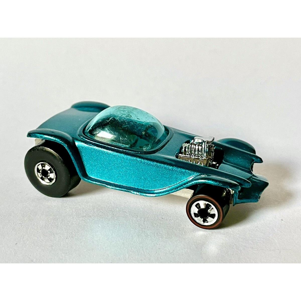 Custom Made - 1993 Hot Wheels Aqua Beatnik Bandit Fat Rear Tires