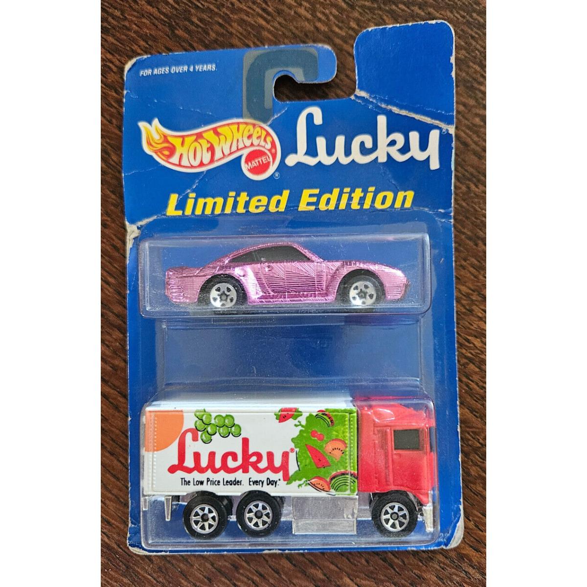 Hot Wheels Pink Porsche 959 Hiway Hauler Lucky Limited Edition 2-Pack 14622