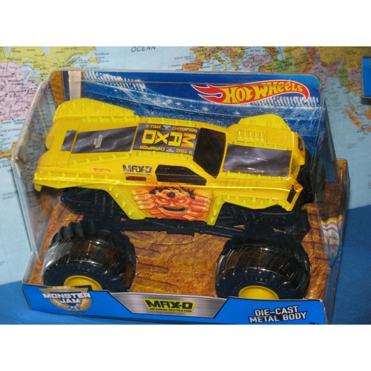 1/24 Hot Wheels Monster Jam Max-d Maximum Destruction 25 Years