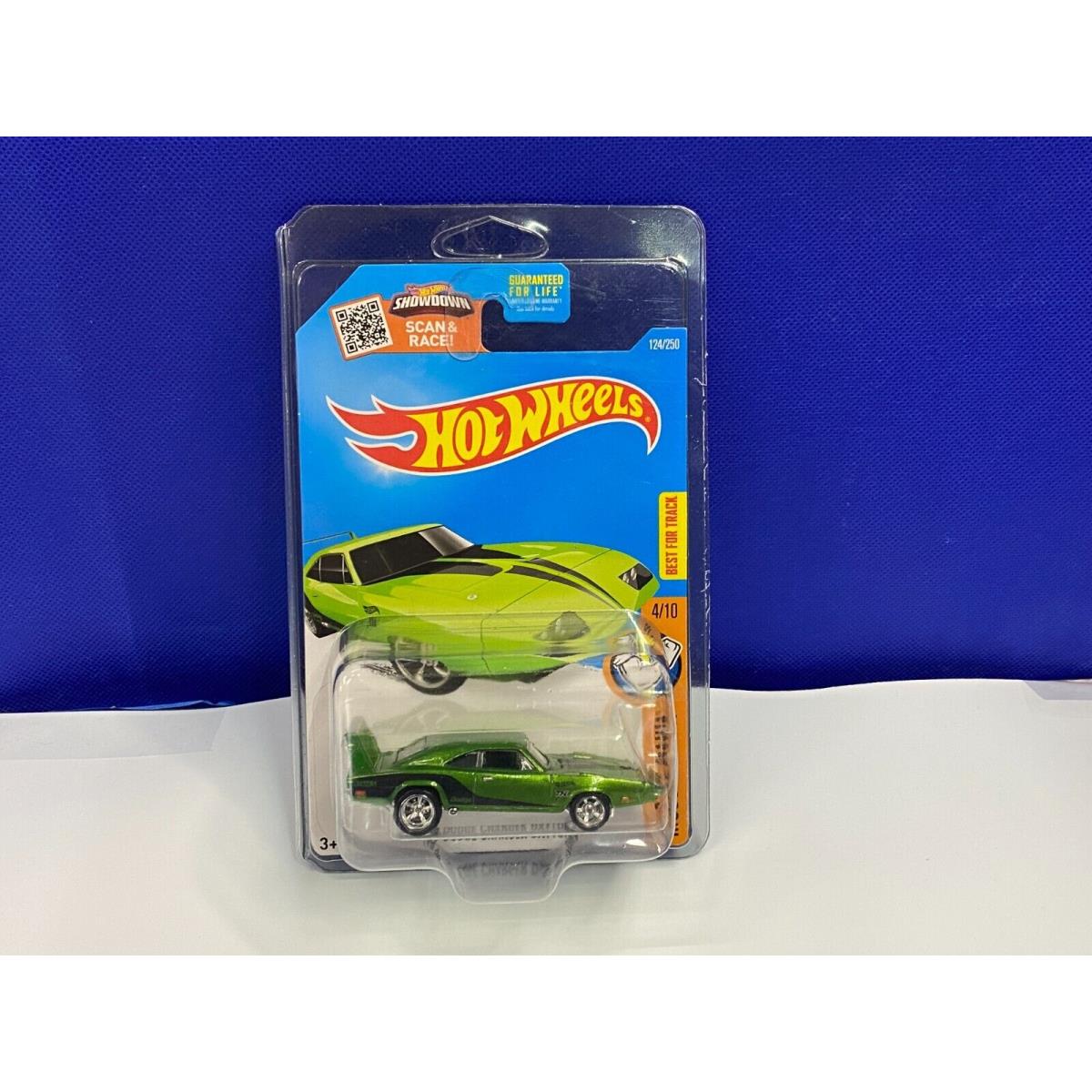 Hot Wheels 2016 Super Treasure Hunt Series 69 Dodge Charger Daytona W/ Protecto