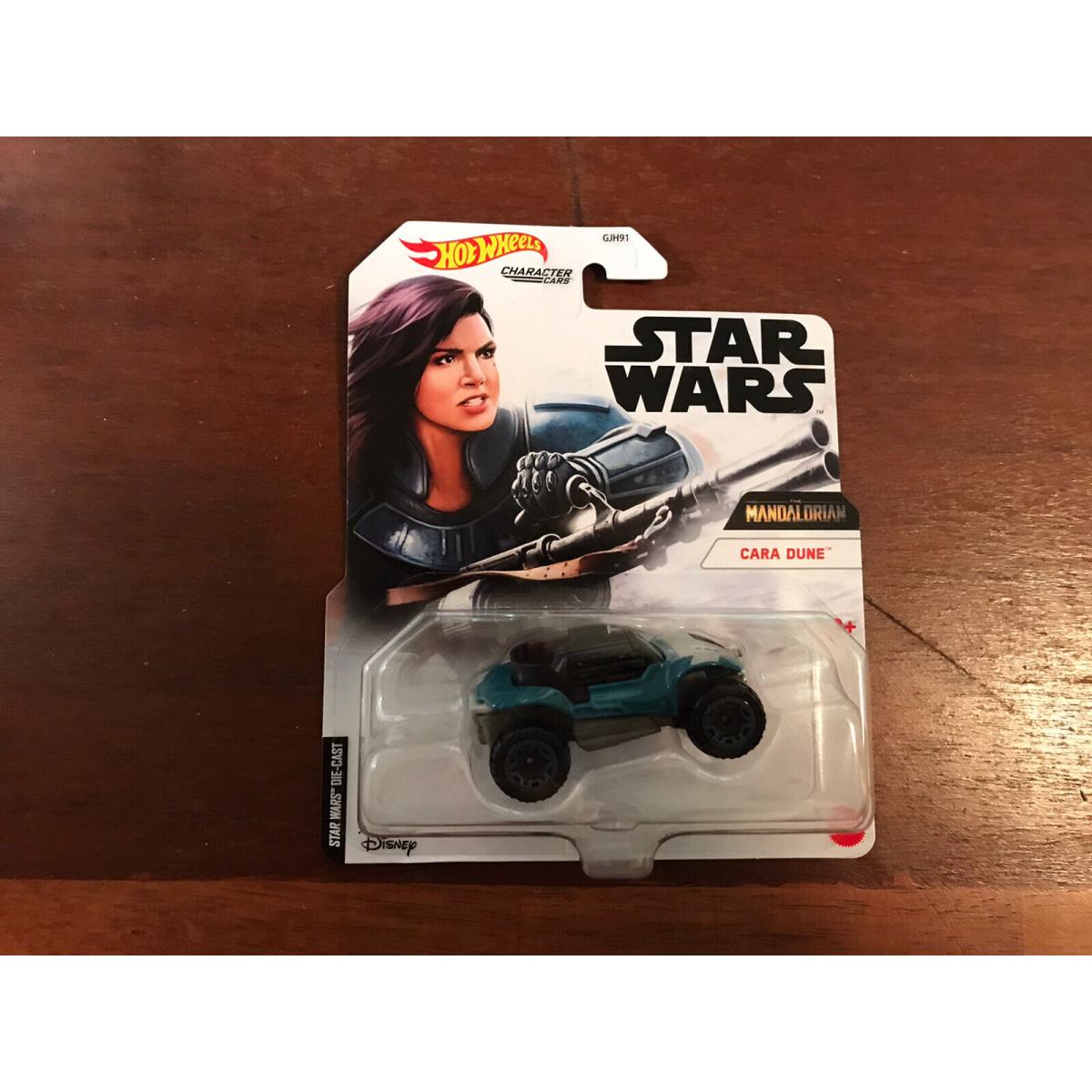 Hot Wheels 2021 Star Wars The Mandalorian Cara Dune Character Car Diecast Nip