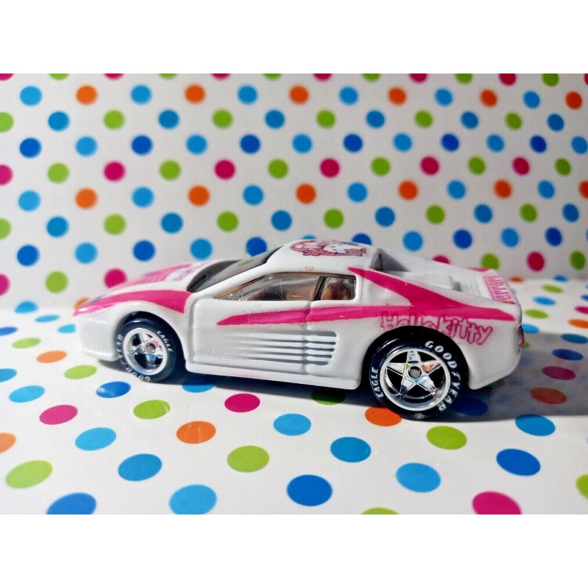 Hot Wheels Custom Made Hello Kitty Ferrari F512M Loose