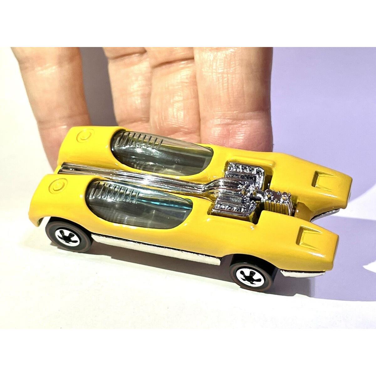 1993 Hot Wheels Custom Made Redline Race Yellow Gloss Paint Splittin Image