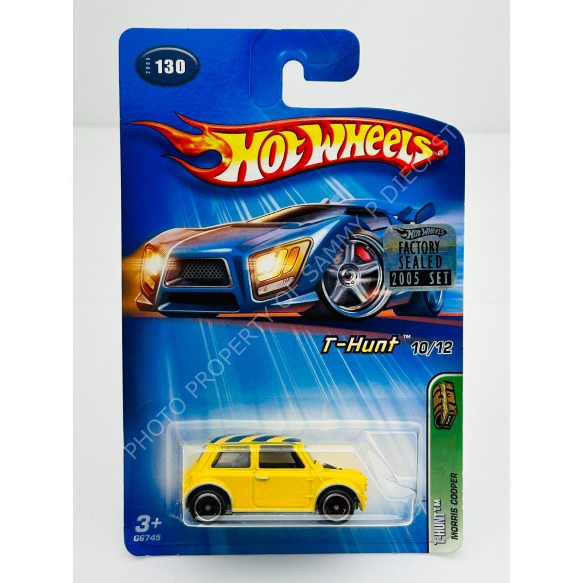 Hot Wheels 2005 Treasure Hunt Series Morris Cooper W/ Factory Set Sticker