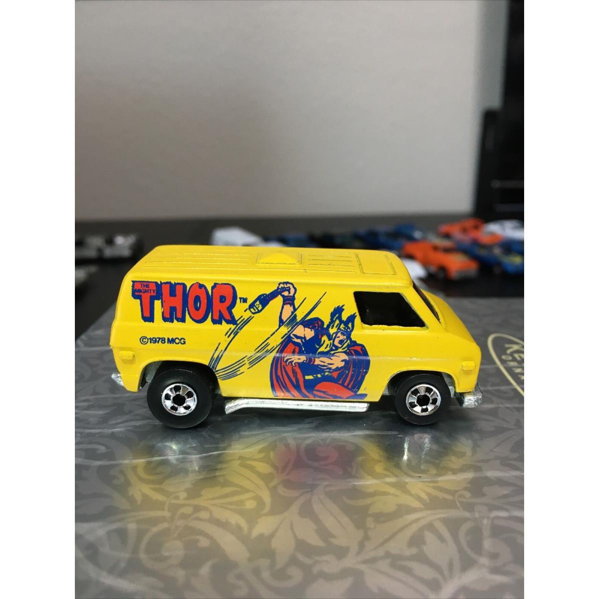 1977 Hot Wheels Thor Super Van The Heroes Mint Yellow