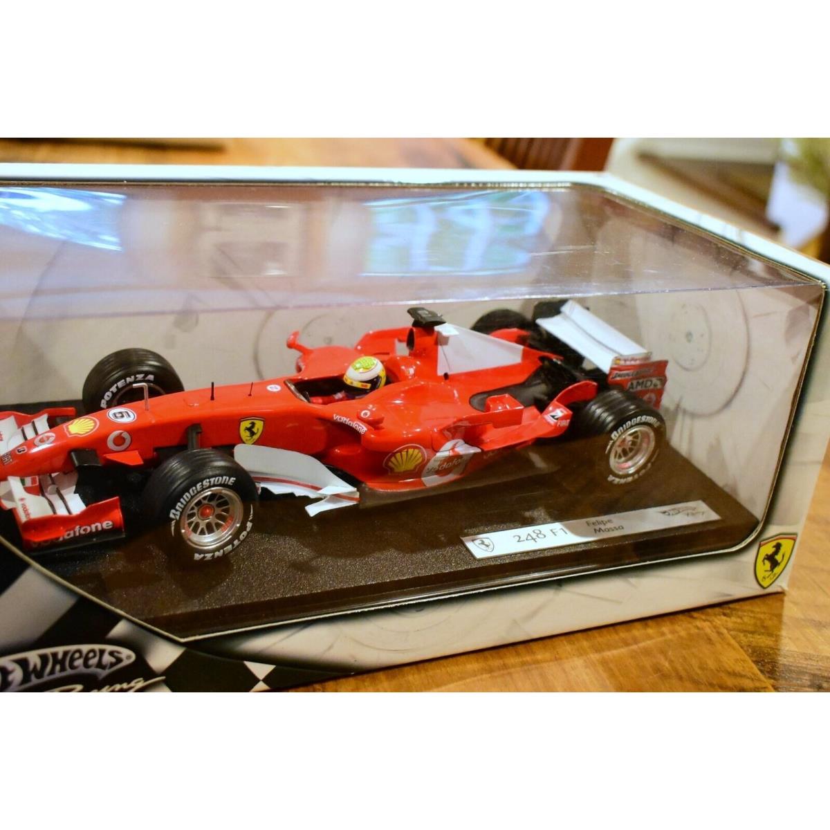 1:18-Hot Wheels Racing Ferrari 248 F1 Felipe Massa 6 Shell