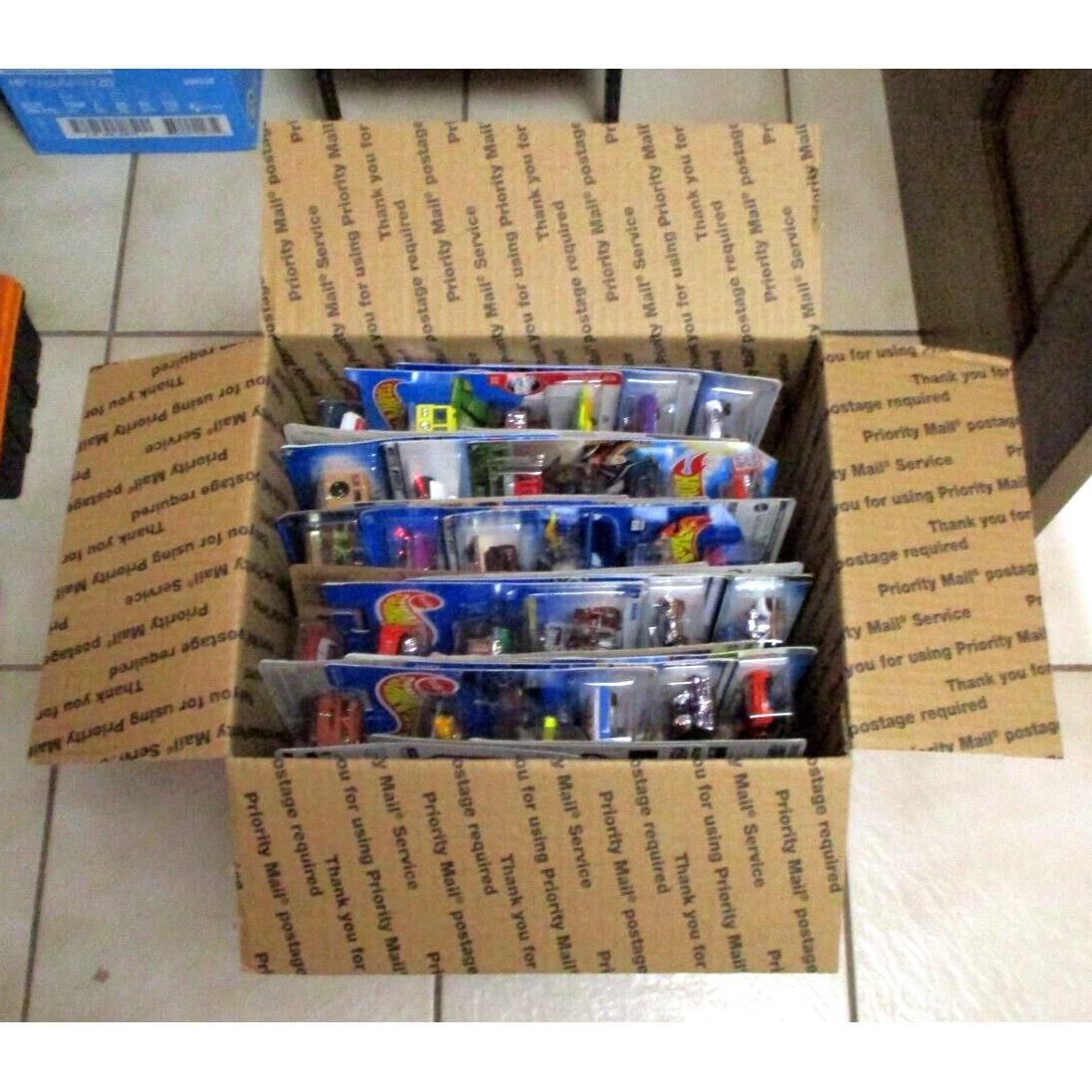 Medium Flat Rate Box Of 30 Hot Wheels From Large Collection