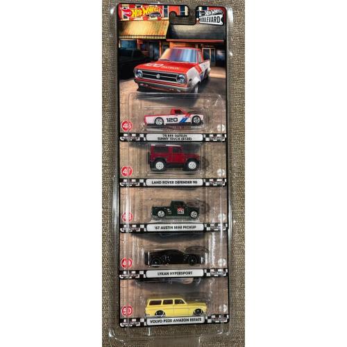 Hot Wheels Premium Boulevard Complete Set 46-50 and Protector