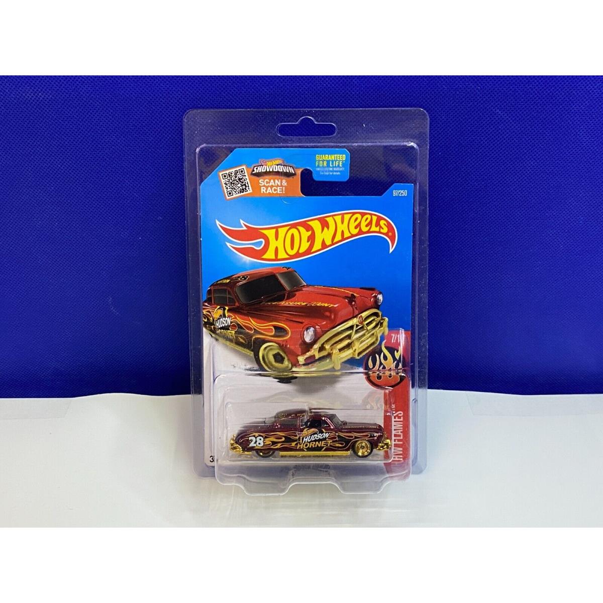 2016 Hot Wheels Super Treasure HUNT1952 Hudson Hornet W/ Protecto