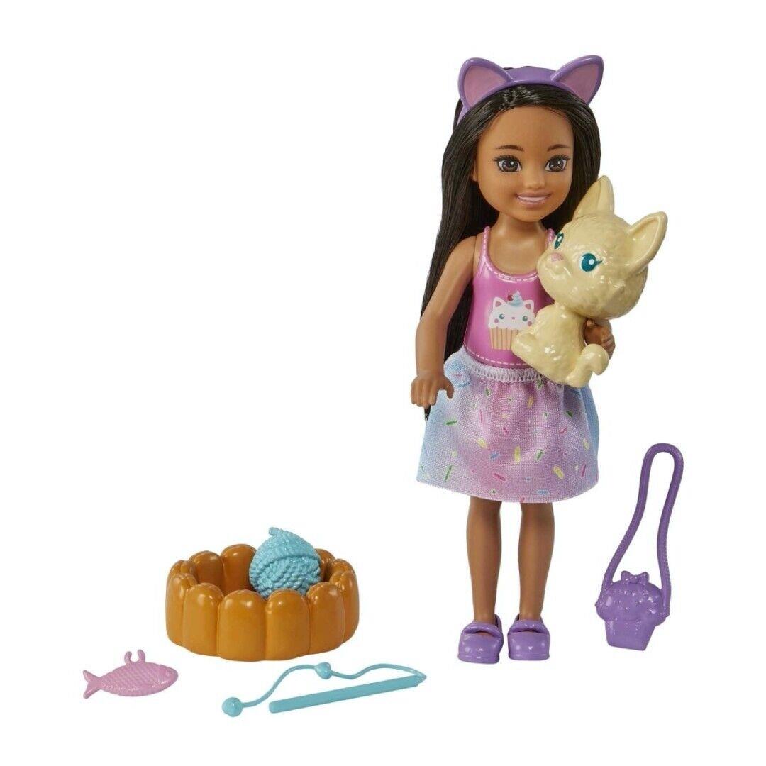 Mattel Barbie Chelsea with a Cat HGT09