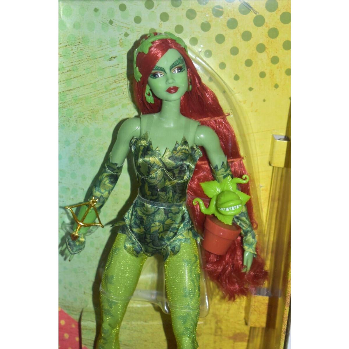 Nrfb 2024 Barbie Signature DC Comics Poison Ivy Barbie w/ Shipper HRM51