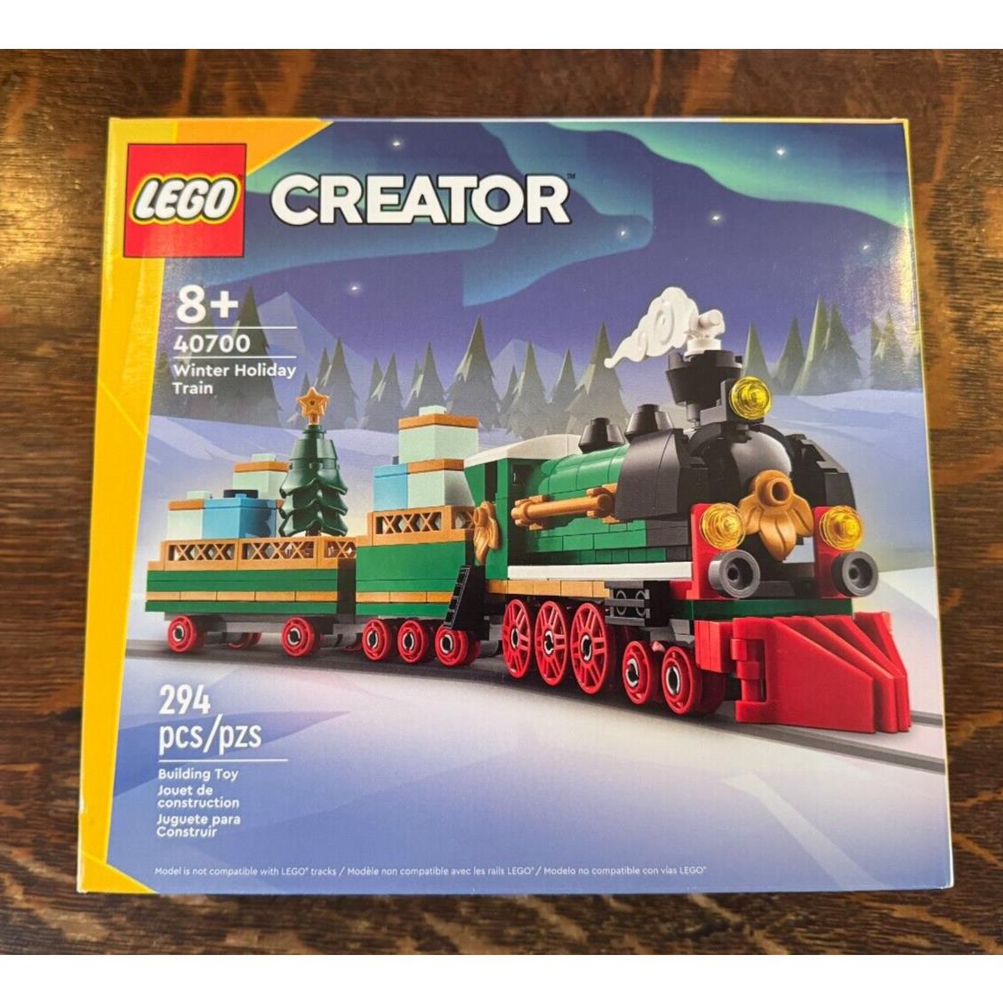 40700 Lego Creator Winter Holiday Train 294 Pcs in Hand